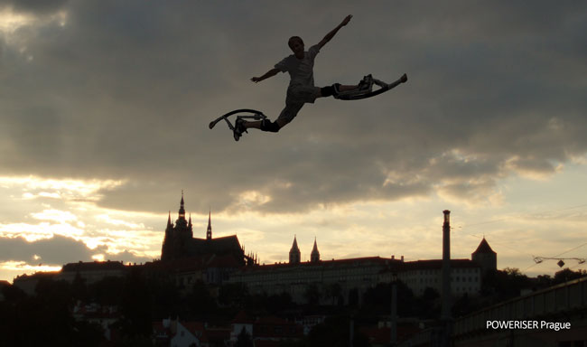 Poweriser Jumping stilts - Prague Sightseeing